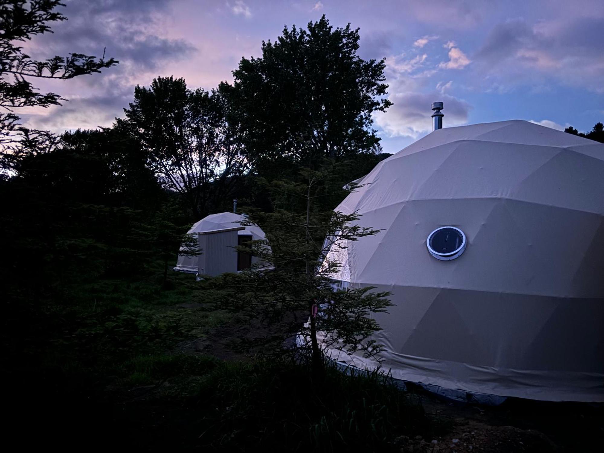 Luxury tent Takahuri Glamping Domes *