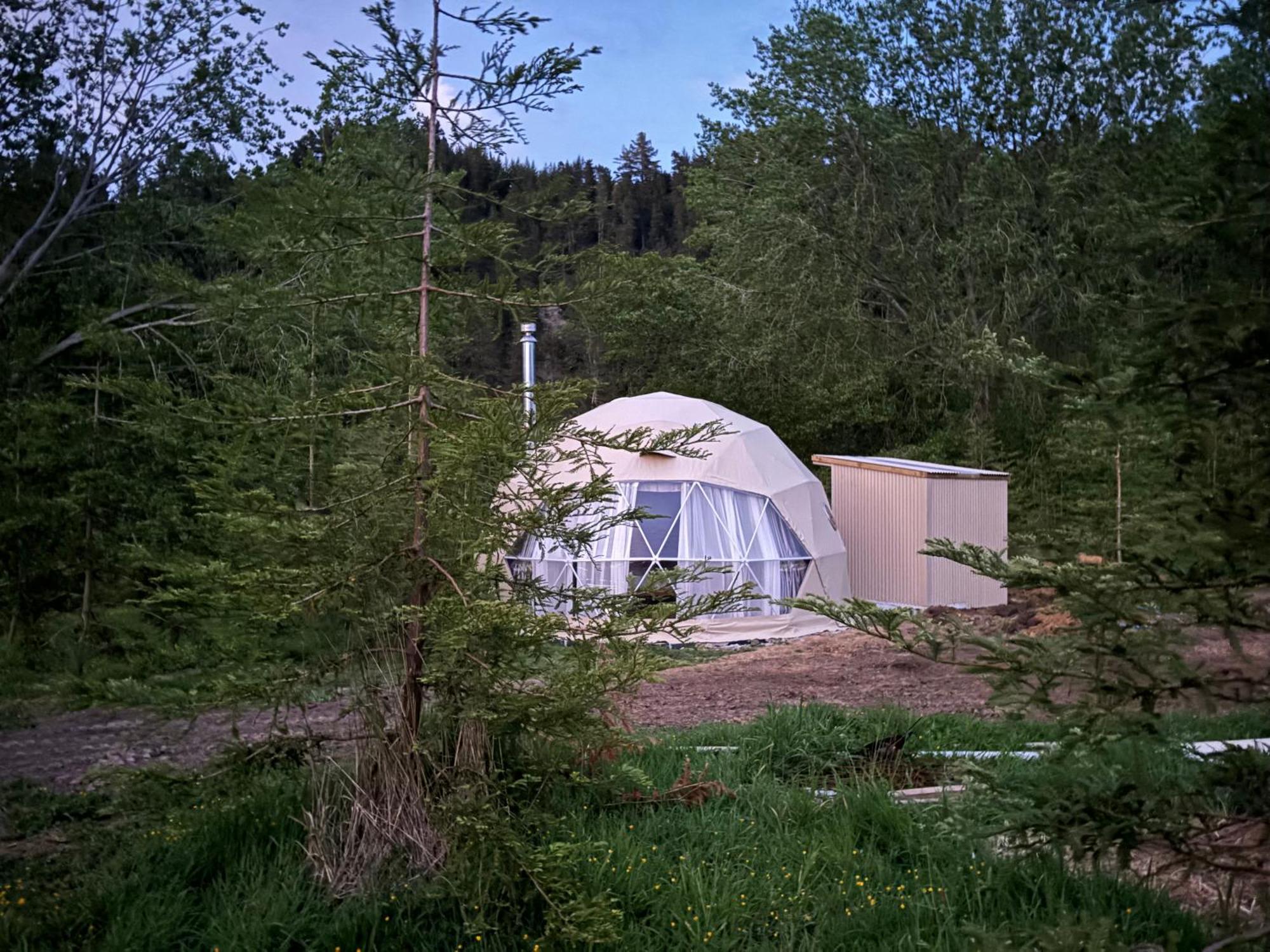 Takahuri Glamping Domes *